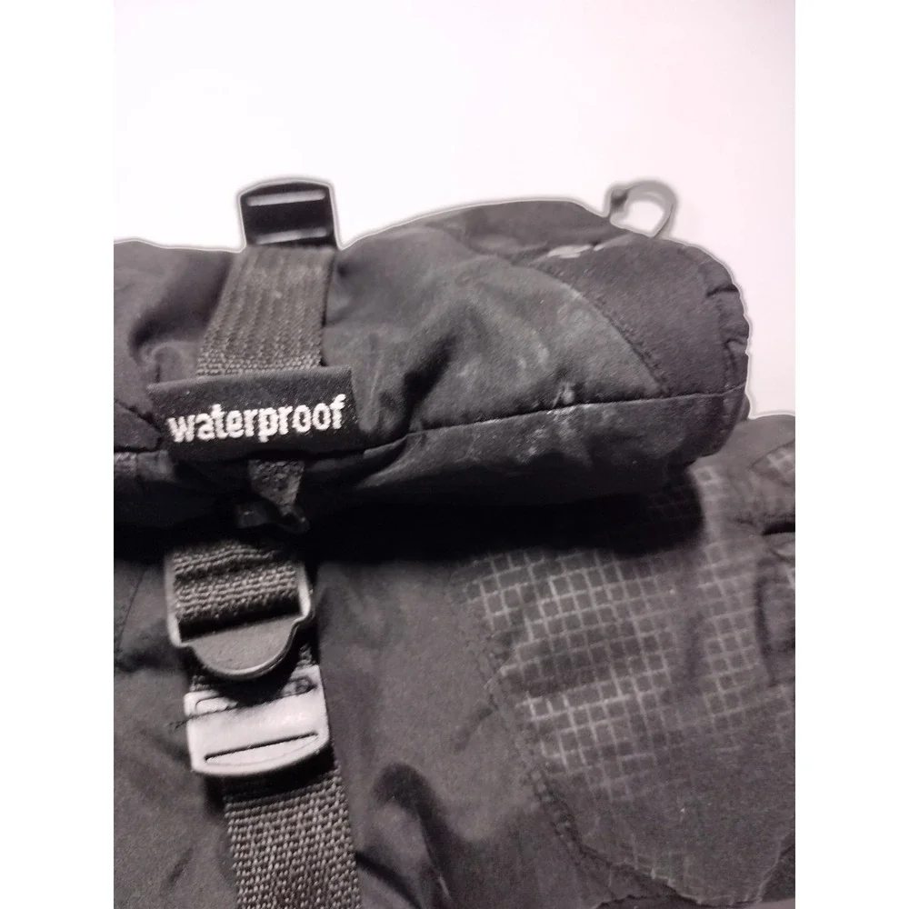 Champion Brand Black Gloves Size 4/7 Waterproof Ski Snow Cold Waether